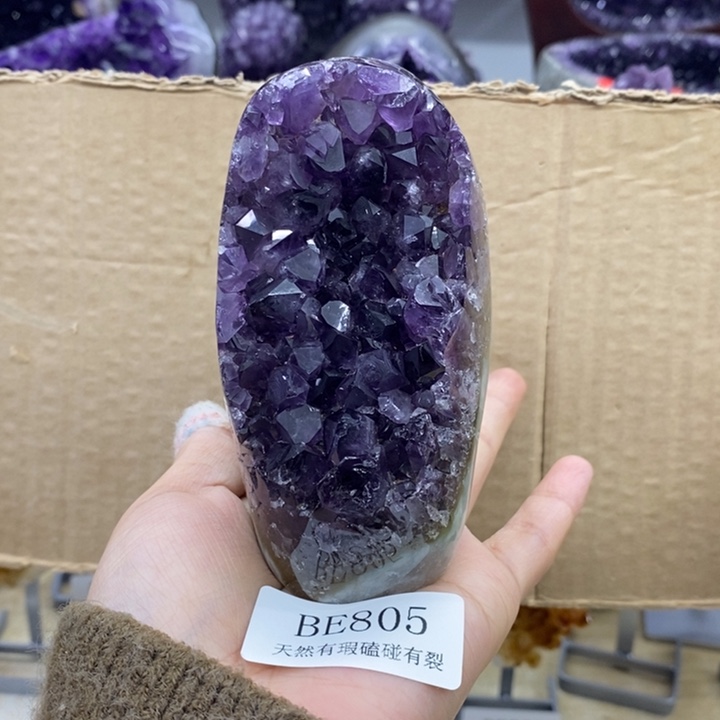 水晶未镶嵌大型摆件（非配饰）