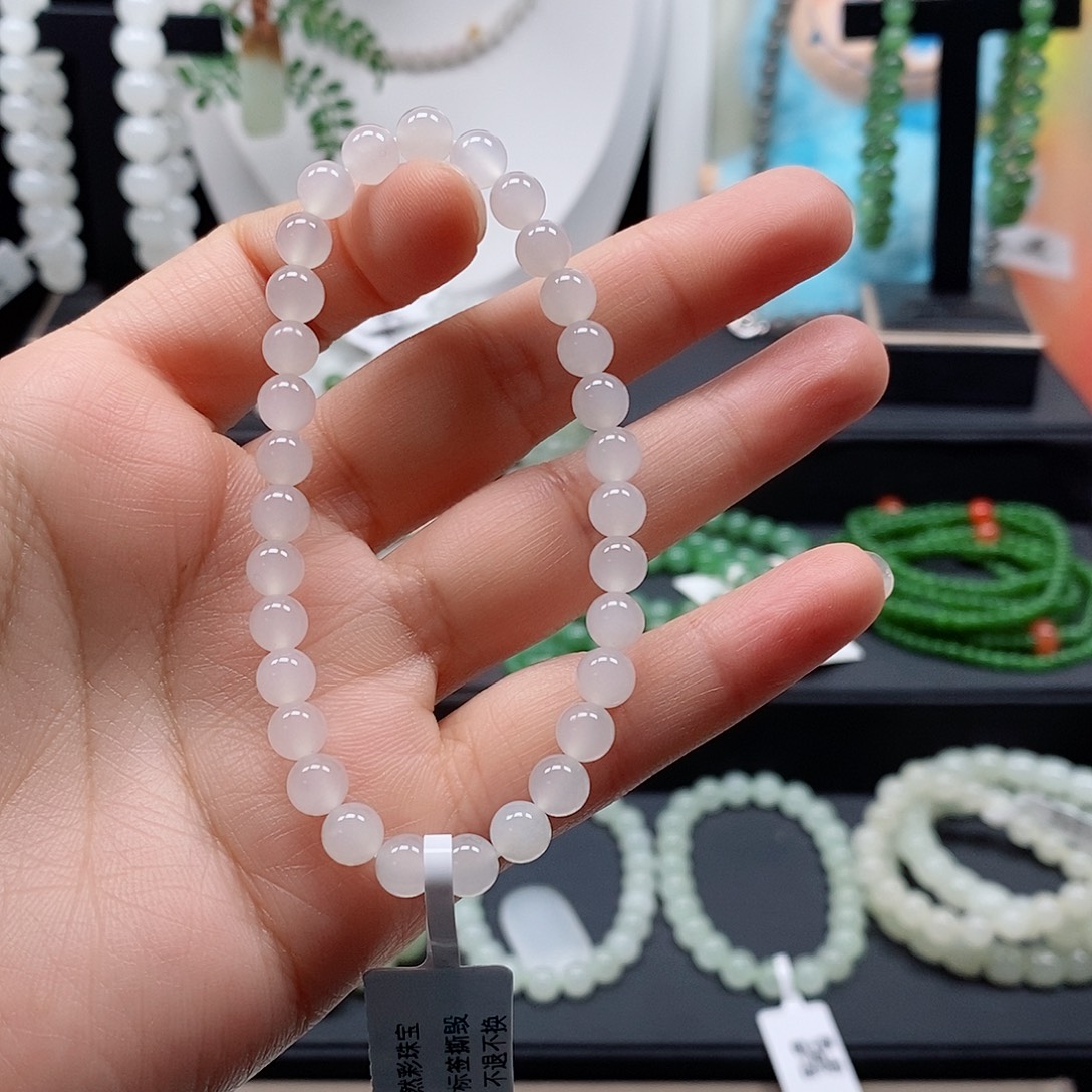 上****和田玉未镶嵌手串