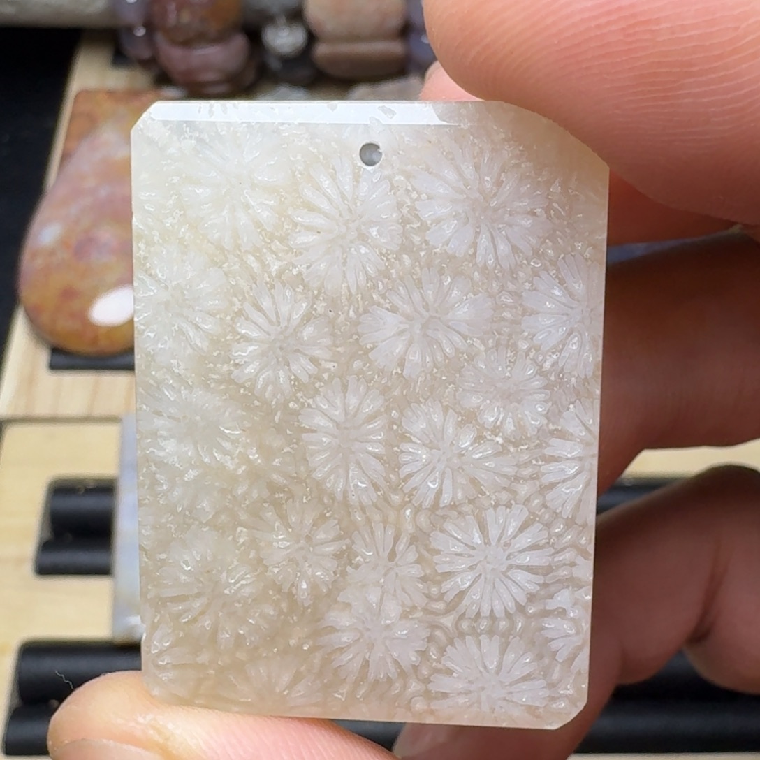 硅化玉未镶嵌纯天然色有机玉石保真色