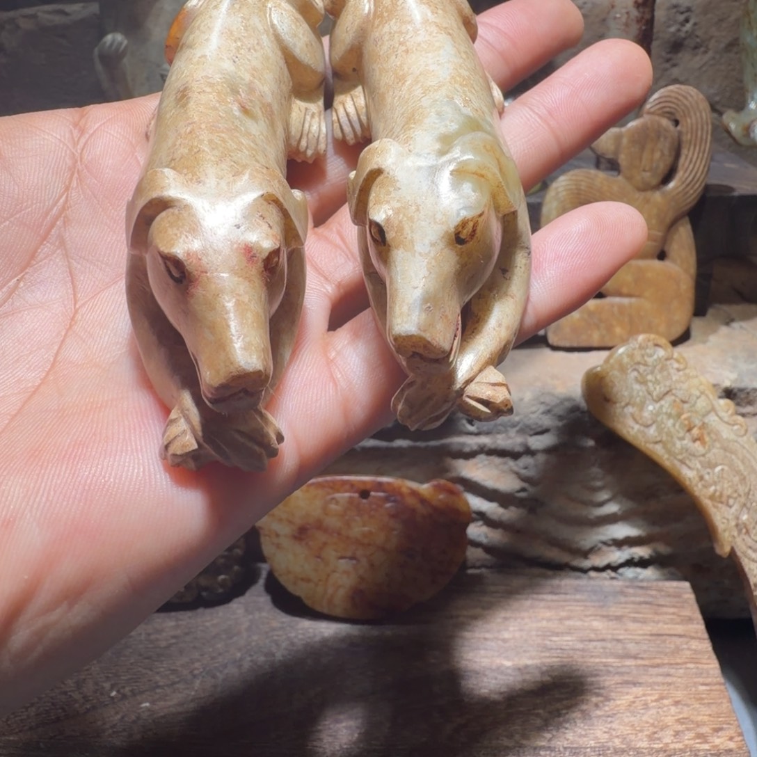 甜***瓜和田玉（糖玉）未镶嵌颈饰