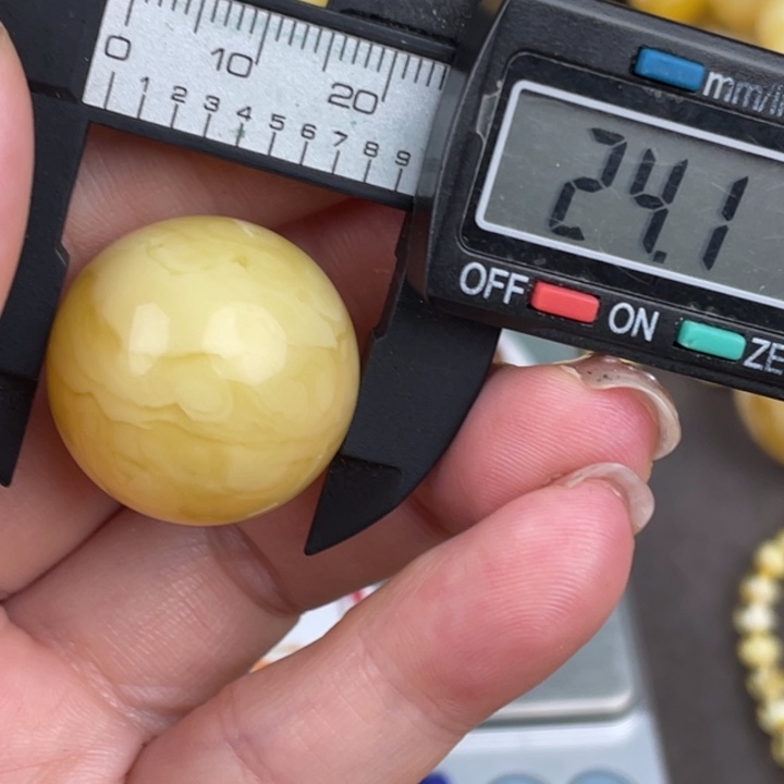 未镶嵌琥珀裸石蜜蜡603