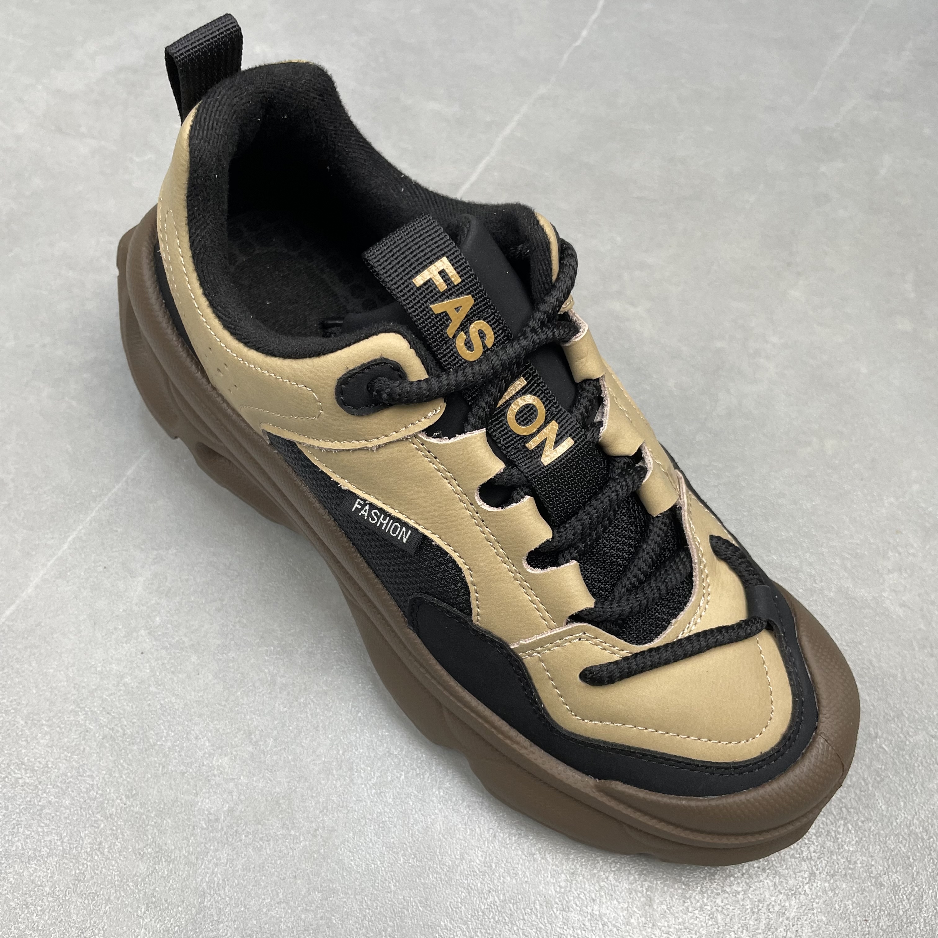 【D627】 甄选男鞋上新 5239-1 时尚百搭 潮流舒适男款鞋