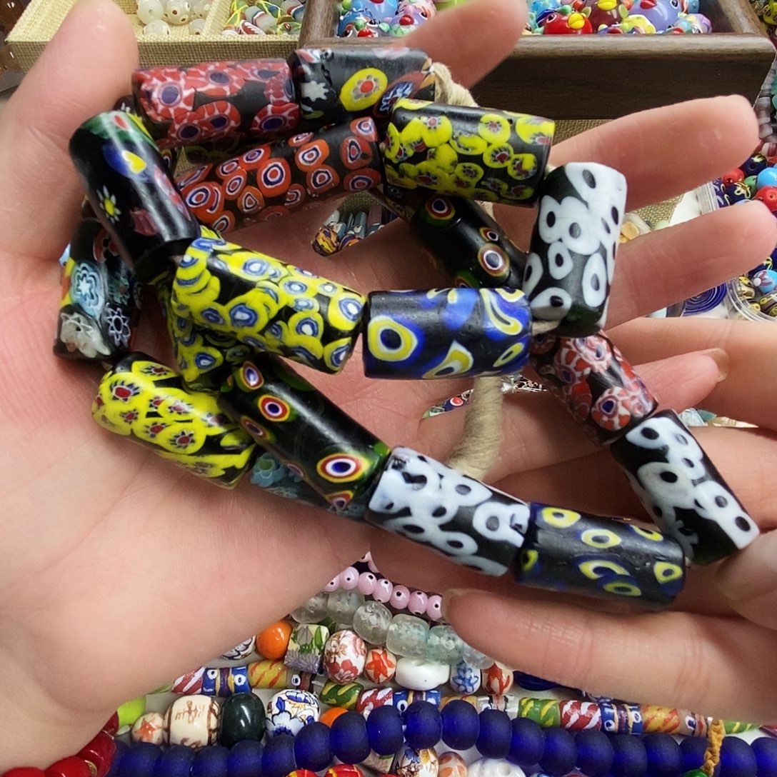 琉璃颈饰尼泊尔千花管