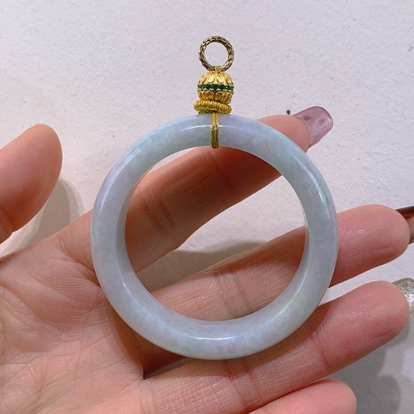 【闪购商品】颈饰未镶嵌翡翠