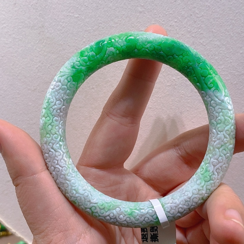 【闪购商品】未镶嵌手镯翡翠