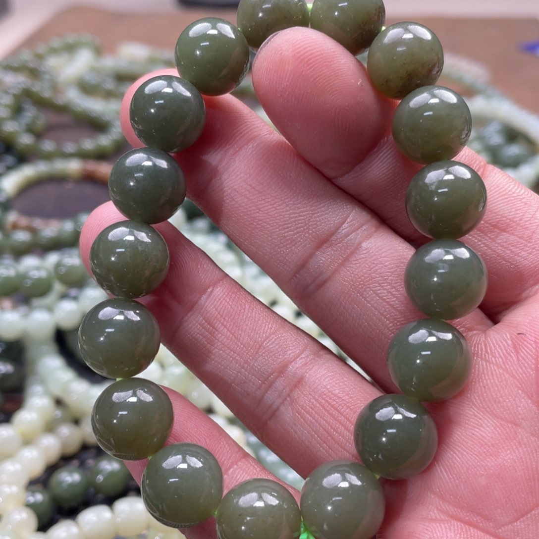 和田玉手链未镶嵌