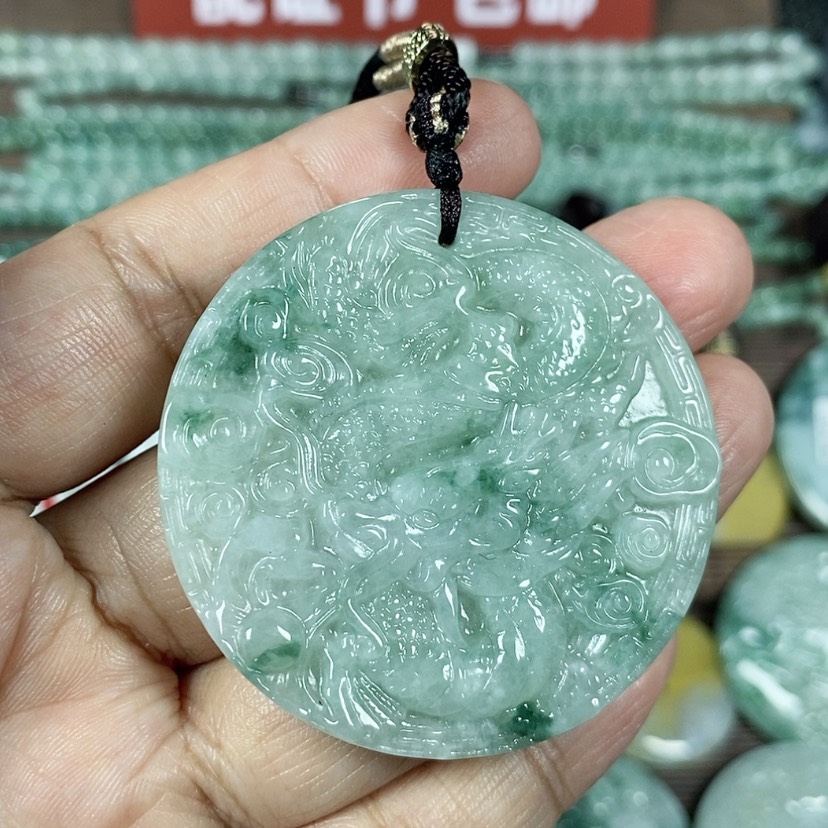 【闪购商品】翡翠颈饰未镶嵌玉吊坠翡翠玉圆形龙牌
