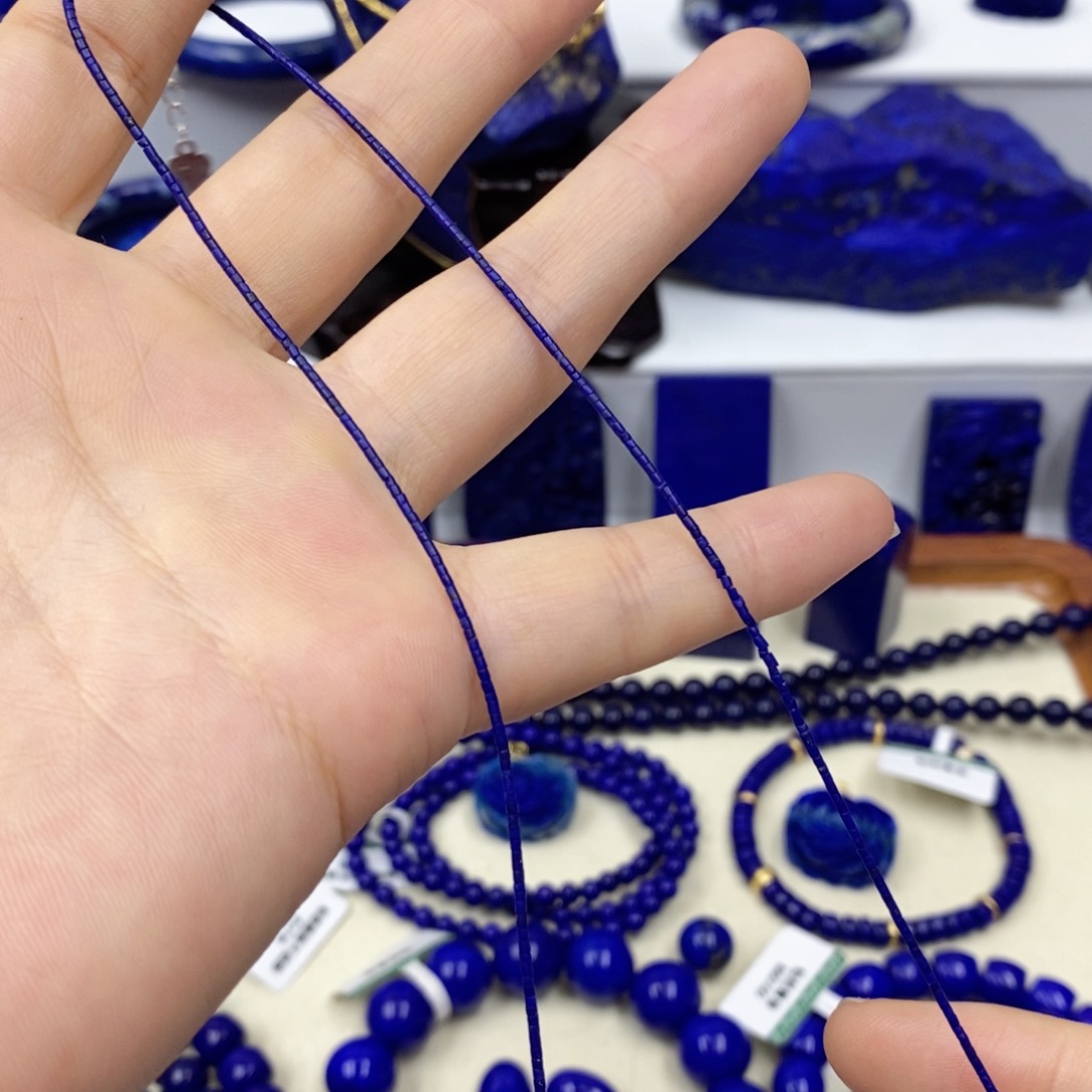 青金石颈饰未镶嵌