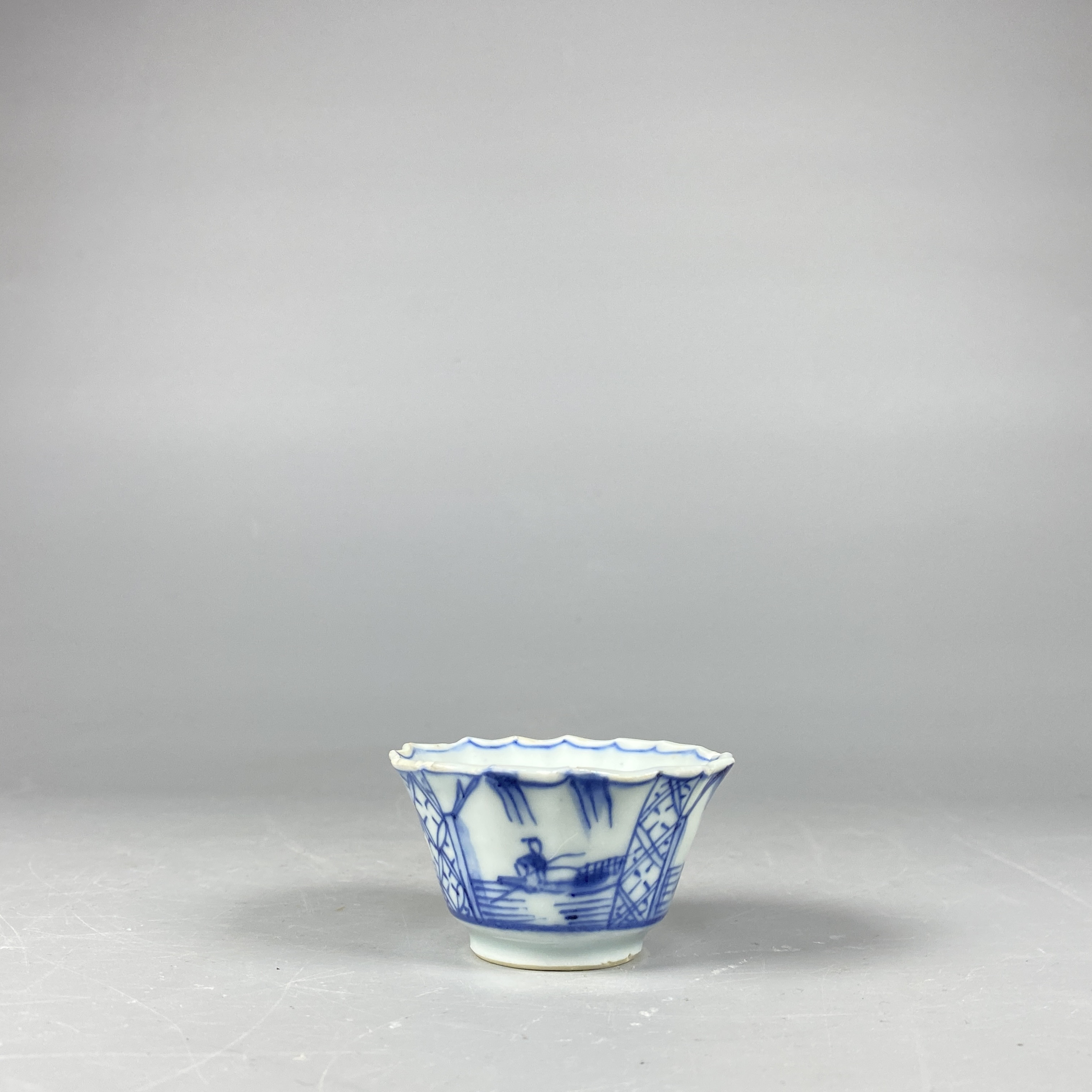 022051780 清早期 青花人物杯/FD/云南省文物总店