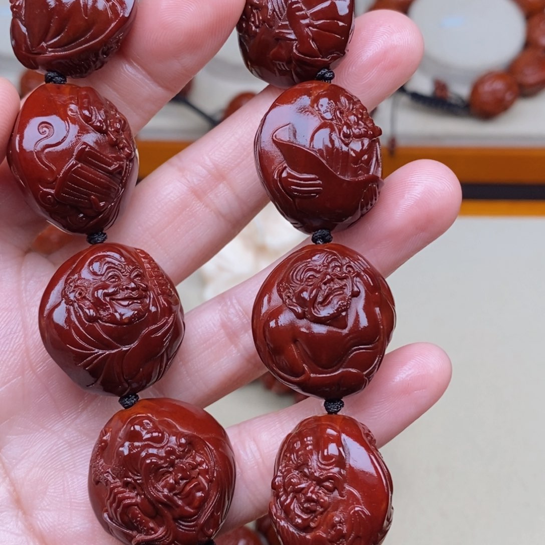 橄榄核把件哈*十八罗汉