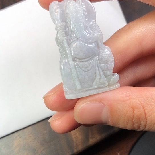 翡翠未镶嵌颈饰缅甸A货，每天下午1点半开播15