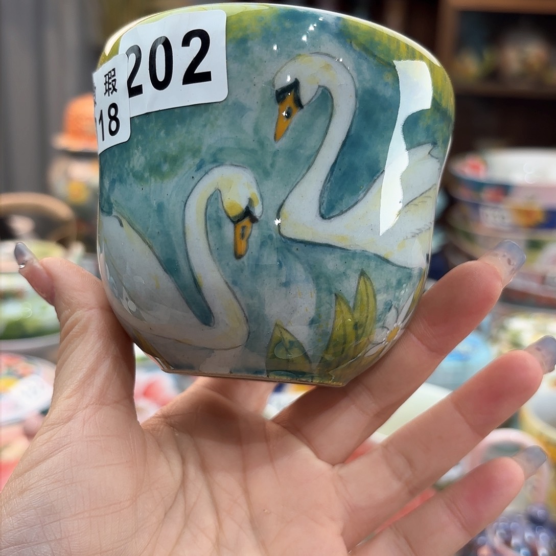 瓷片在这里我们就像我