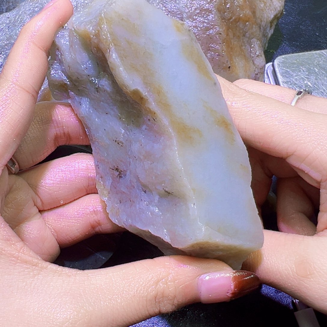 和田玉（糖玉）未镶嵌珠宝半成品