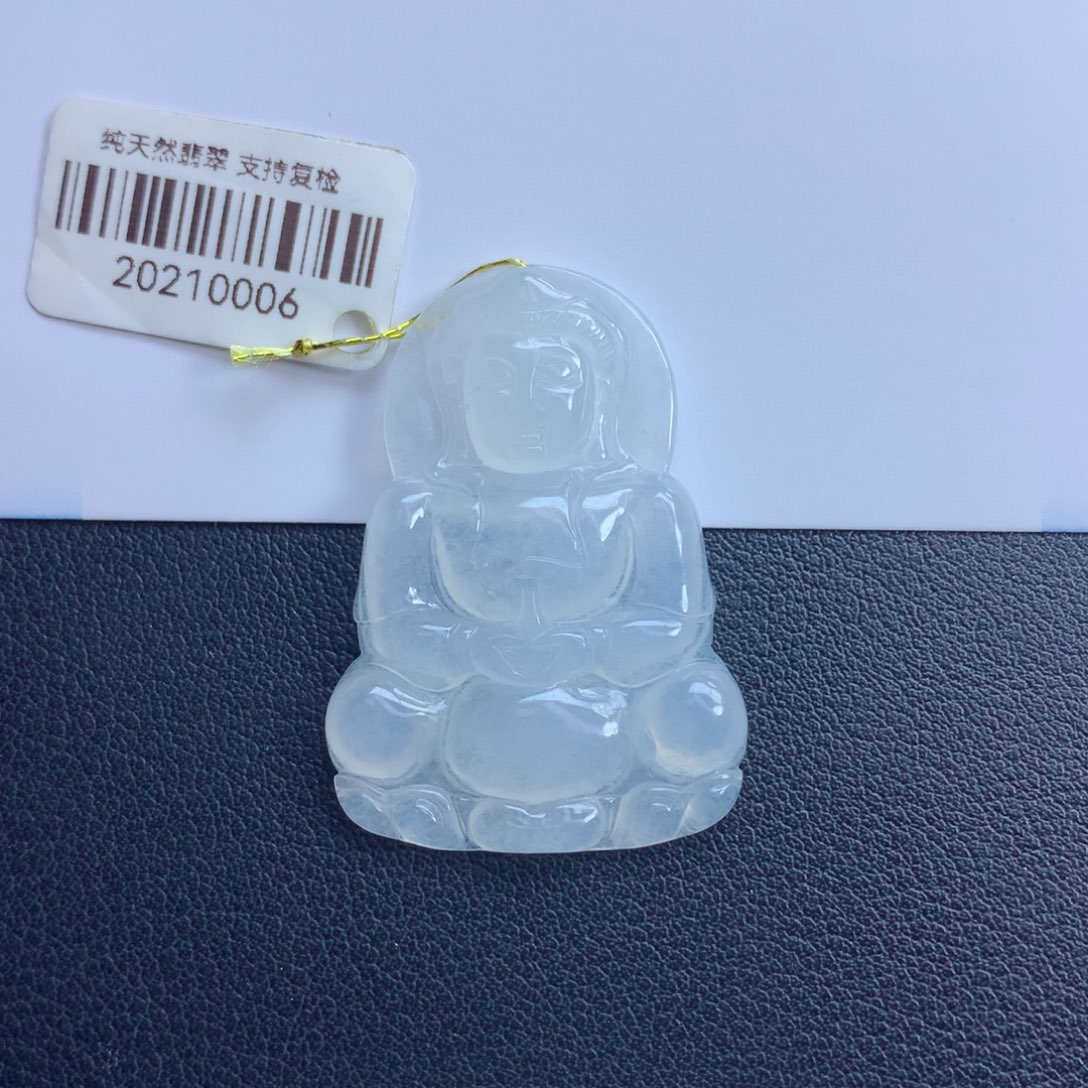 翡翠颈饰未镶嵌观音