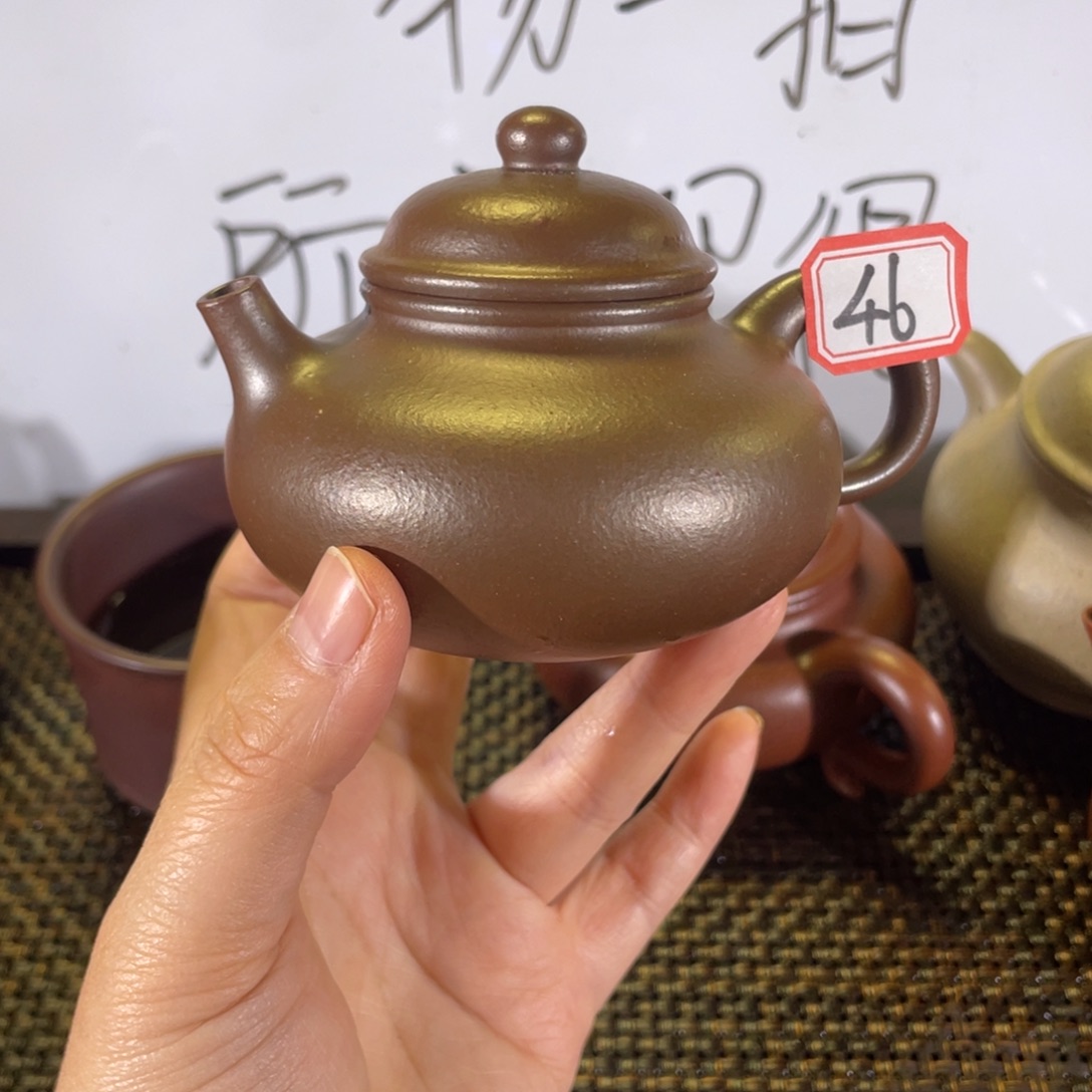 紫砂茶壶容天微瑕