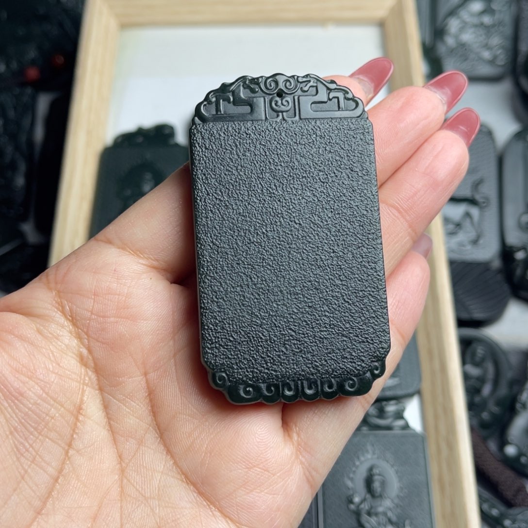 和田玉颈饰未镶嵌鑫*