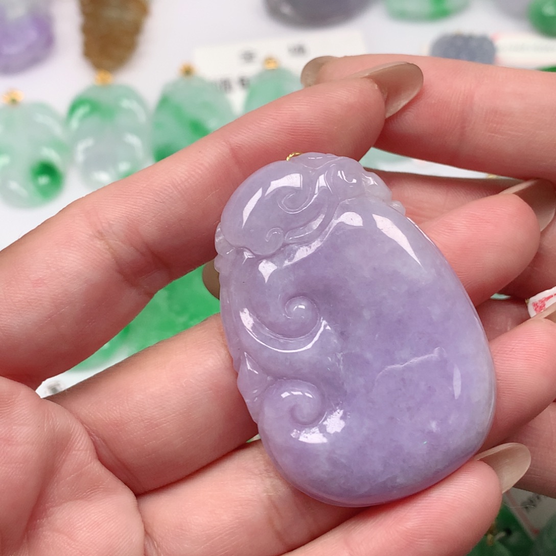 吊坠(不含链)未镶嵌翡翠