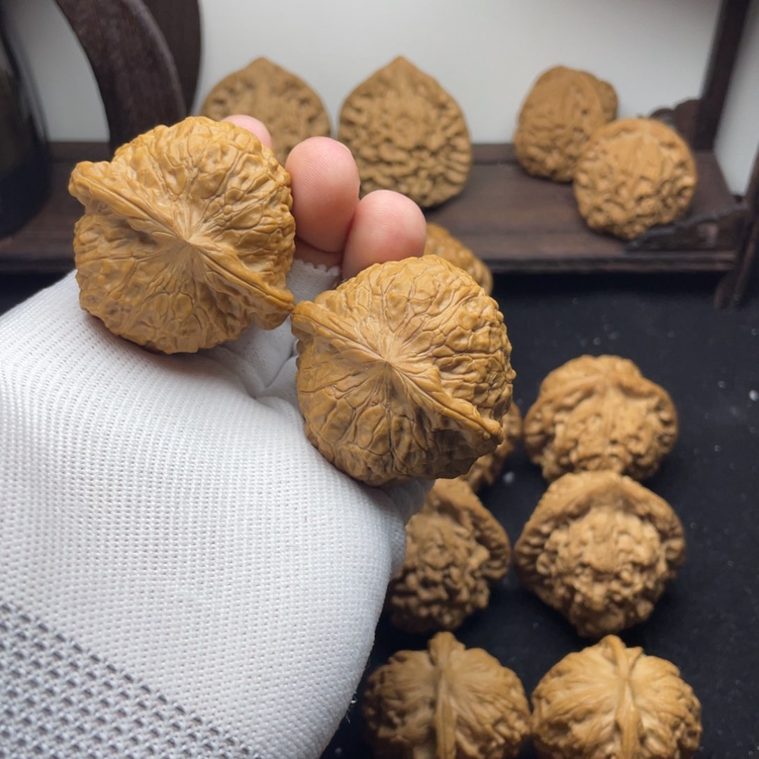 贼**儿45南瓜➕40蛤蟆➕39南疆➕45官帽