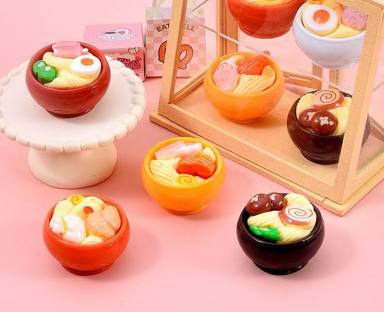  仿真立体甜品食玩树脂配件蛋糕舒芙蕾diy冰箱贴过家家娃屋装饰品