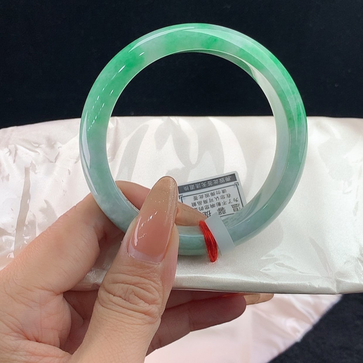 【闪购商品】未镶嵌手镯翡翠正59.8