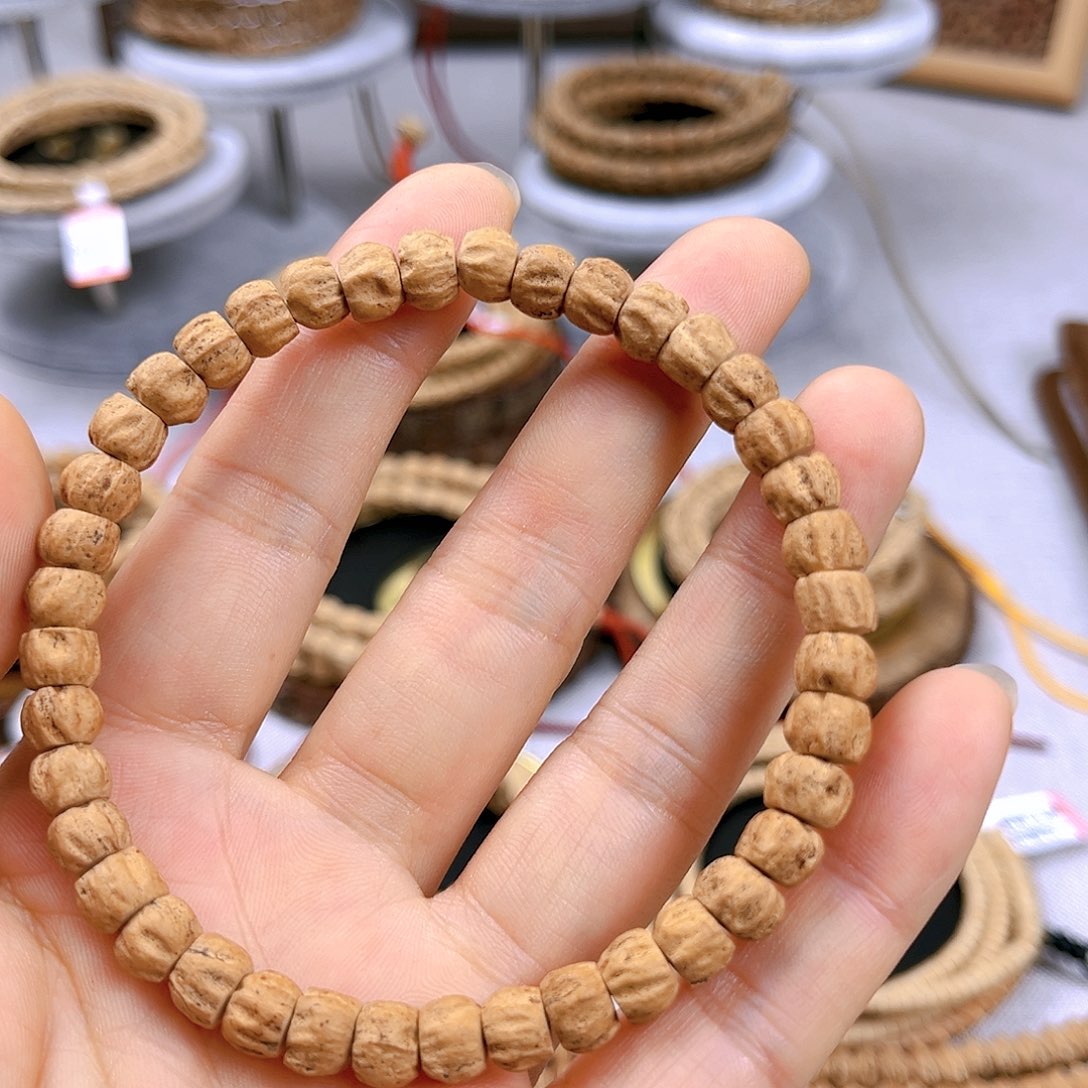 柏香籽/百香籽吊坠