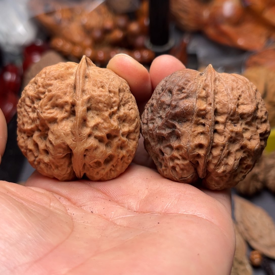 手串文玩核桃瑕疵76