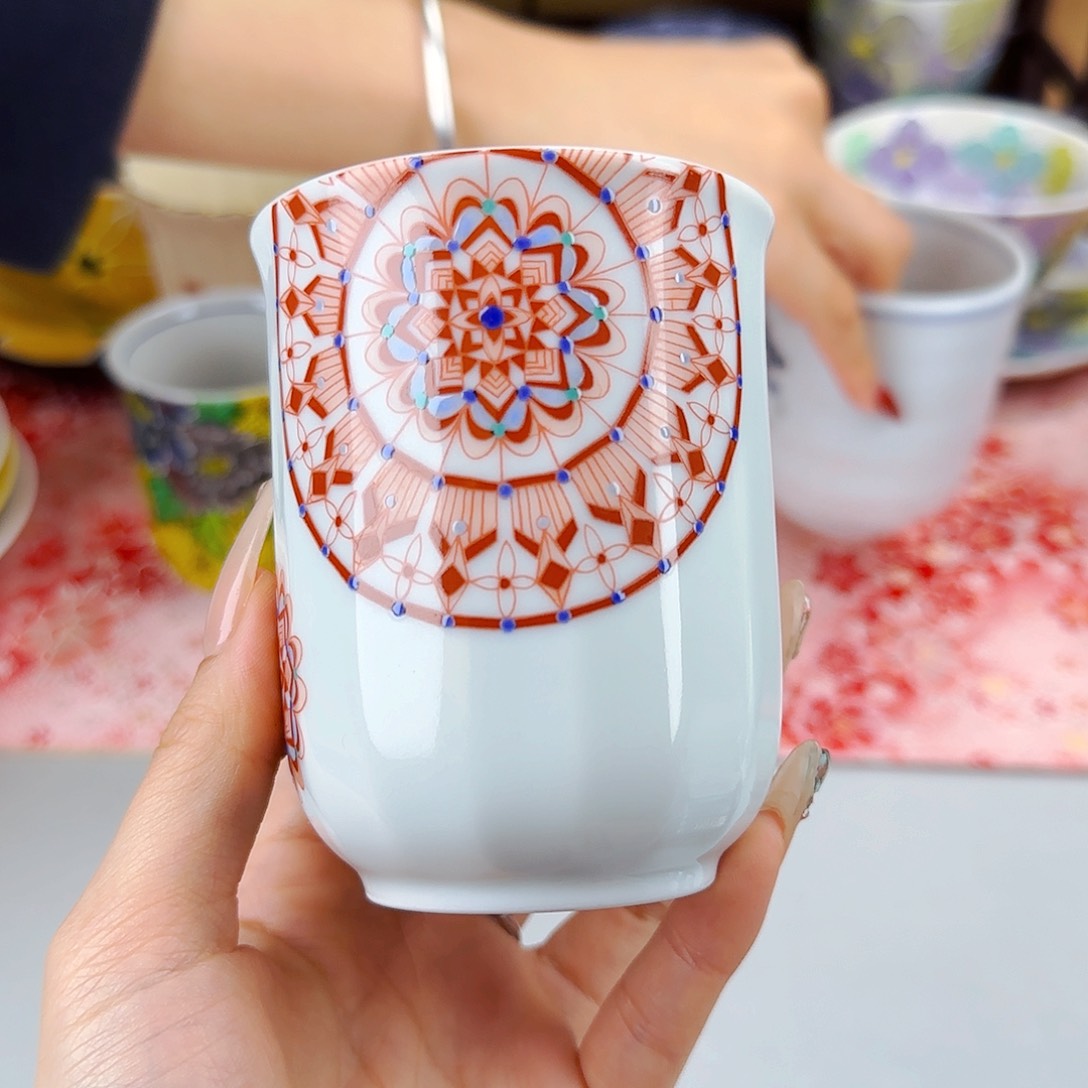 他家茶具瓷器真美！6