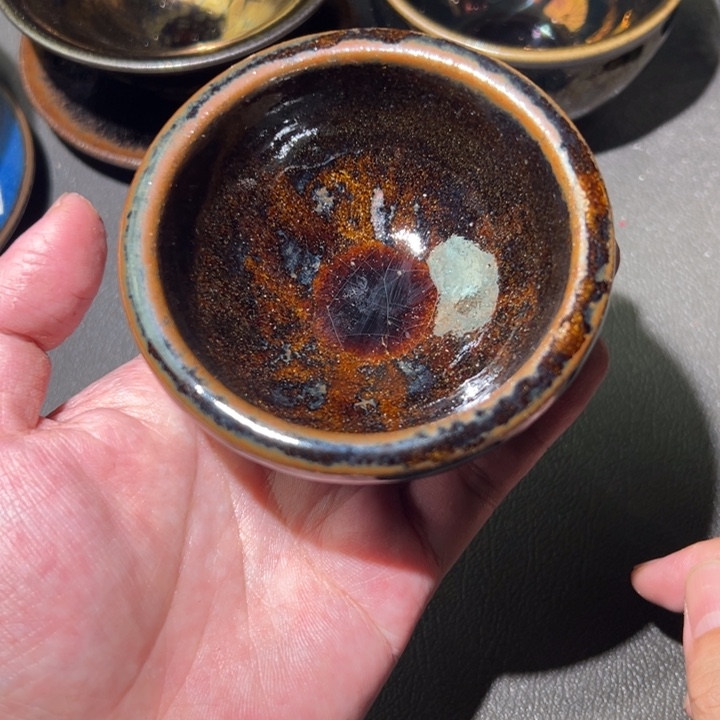 茶盏这个时候还会出现