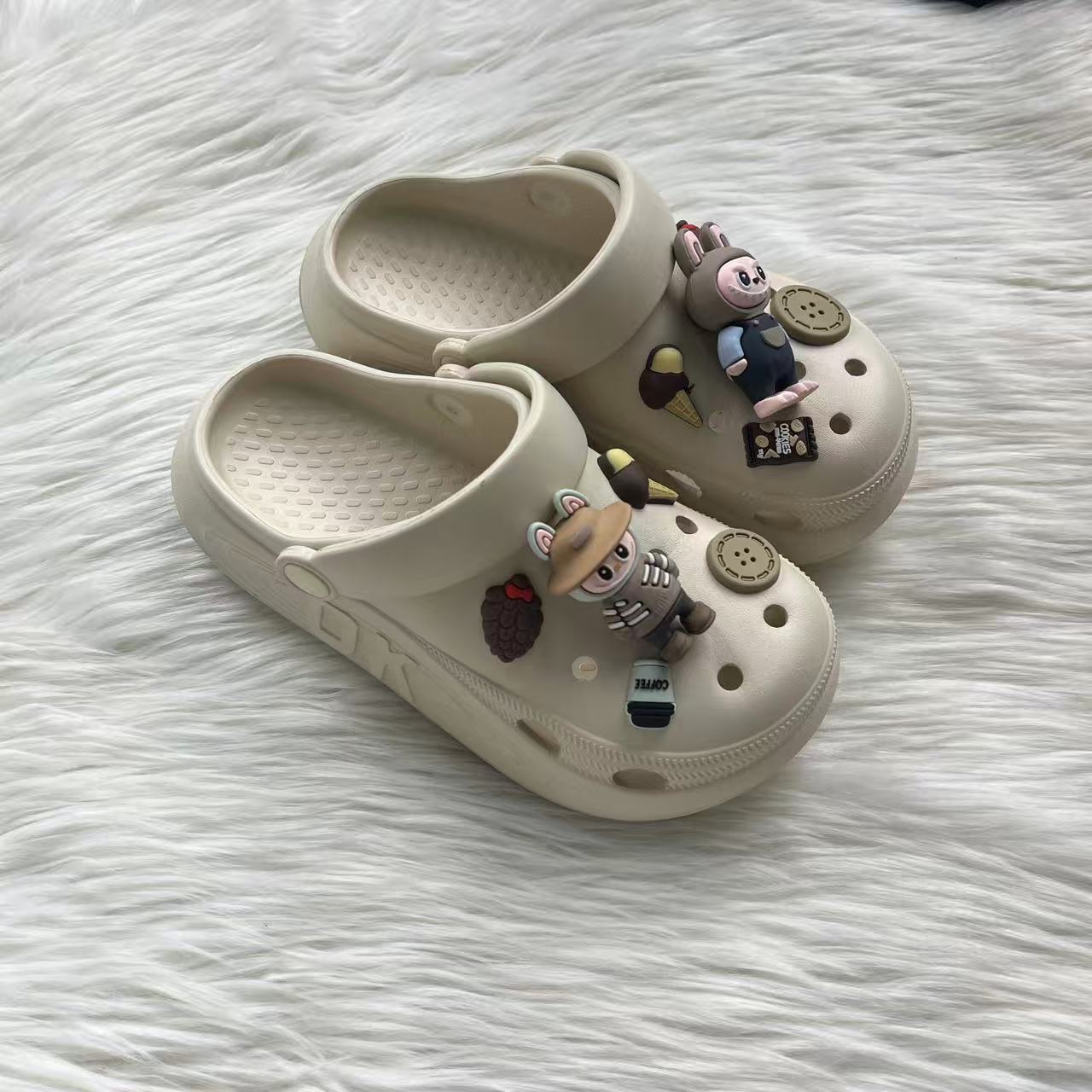 501-700夏季洞洞鞋eva家居外穿码防滑防水时尚男女款