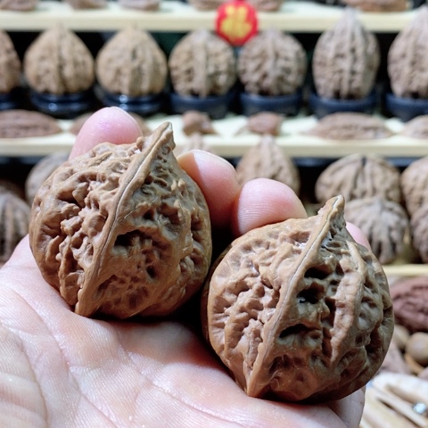 文玩核桃把件火灯笼