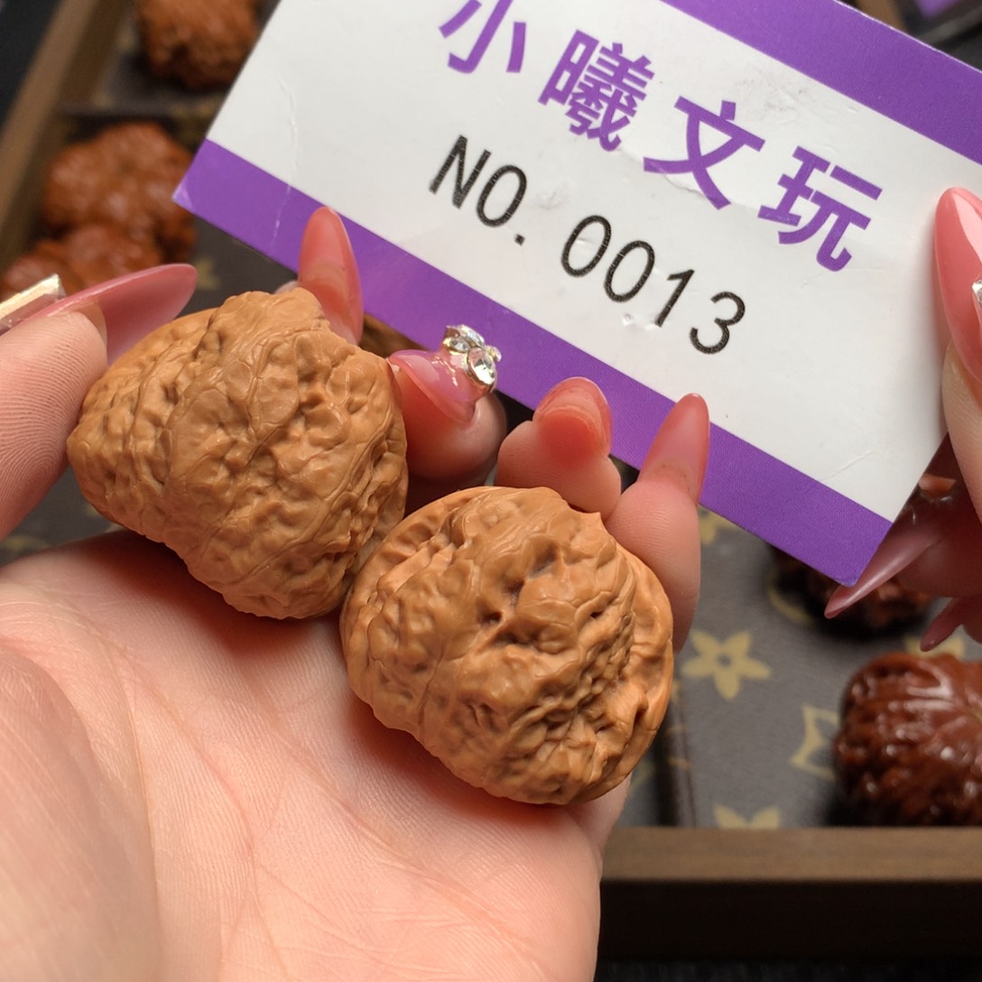 文玩核桃把件34延庆蛙
