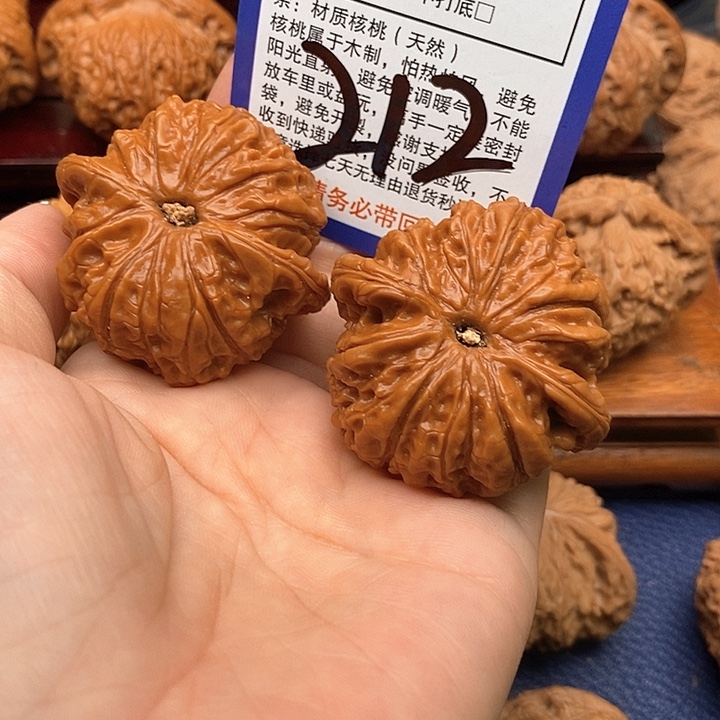 泓***森吊坠桃核血麒麟狮子头45