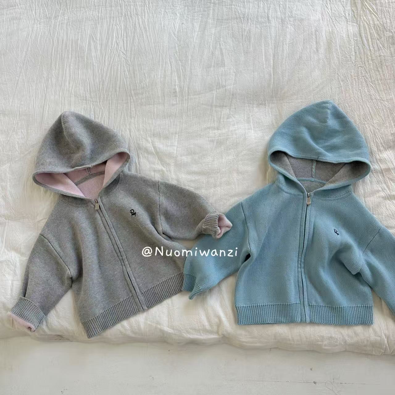 丸子十【不起球】儿童韩版连帽刺绣高级感毛衣开衫（秋款）WZJ-53162