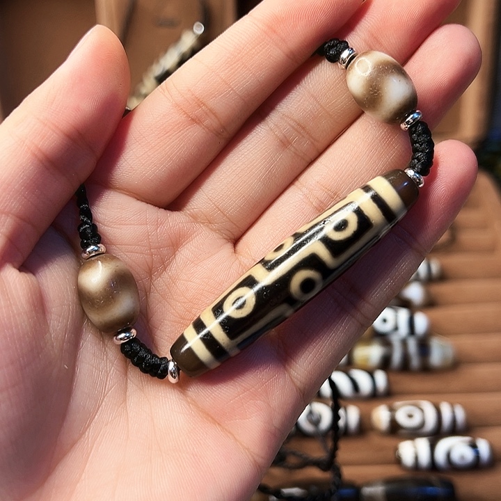 玛瑙/玉髓吊坠未镶嵌栩***生