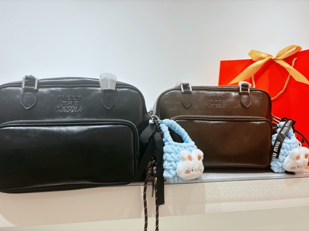 2025新款多口袋机车保龄球包包时尚大容量腋下单肩包