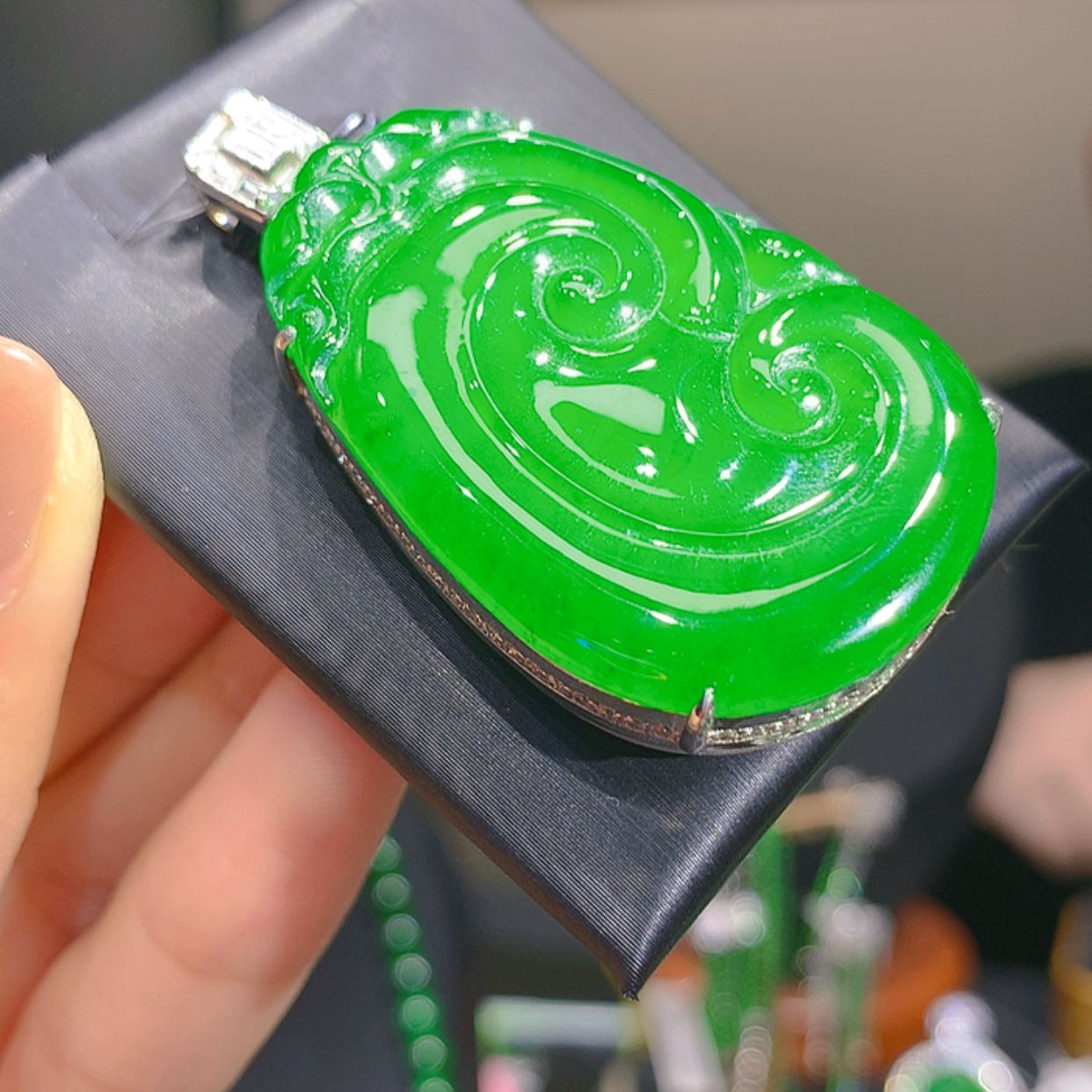 【闪购商品】翡翠银S925镶嵌颈饰8柒姐