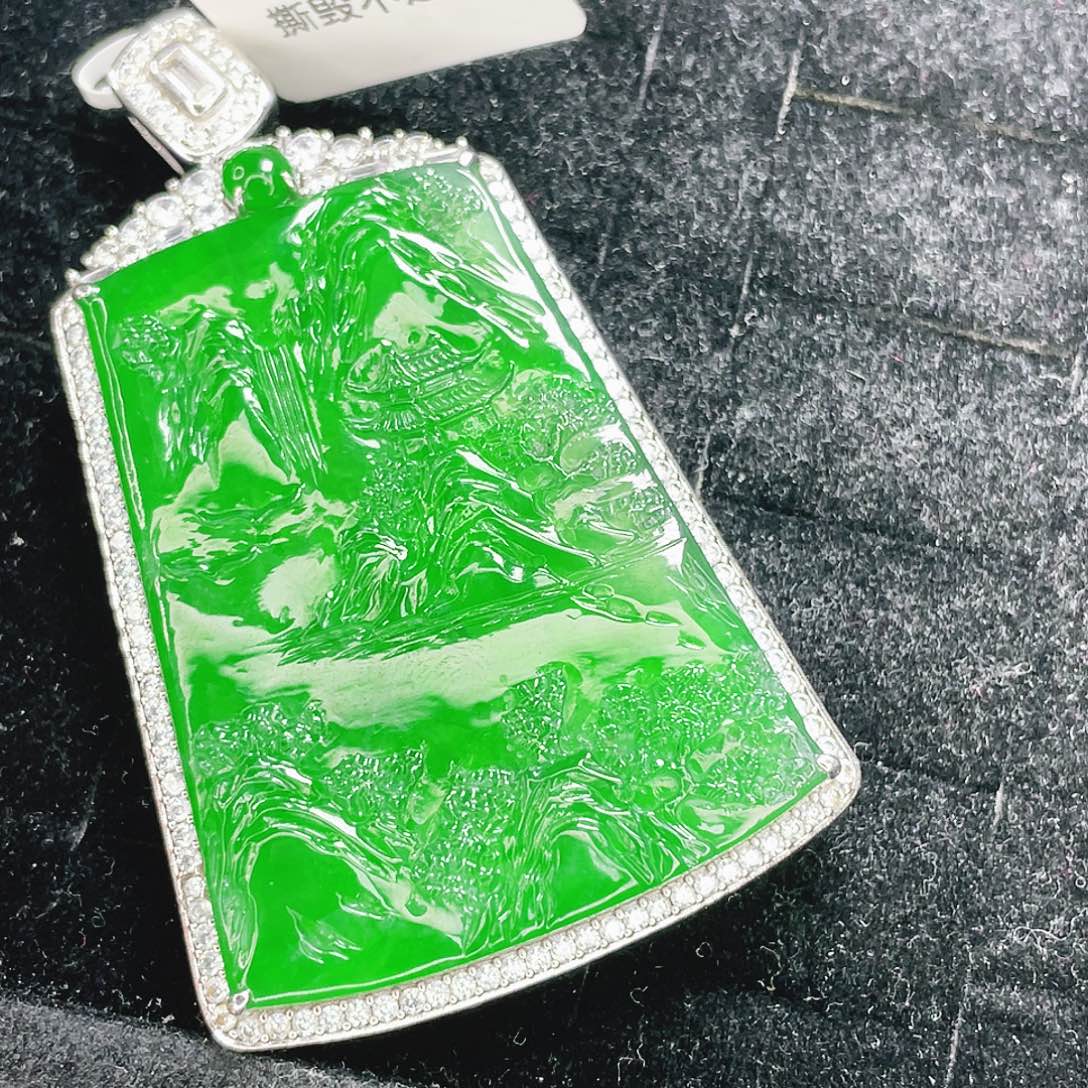 翡翠未镶嵌颈饰15