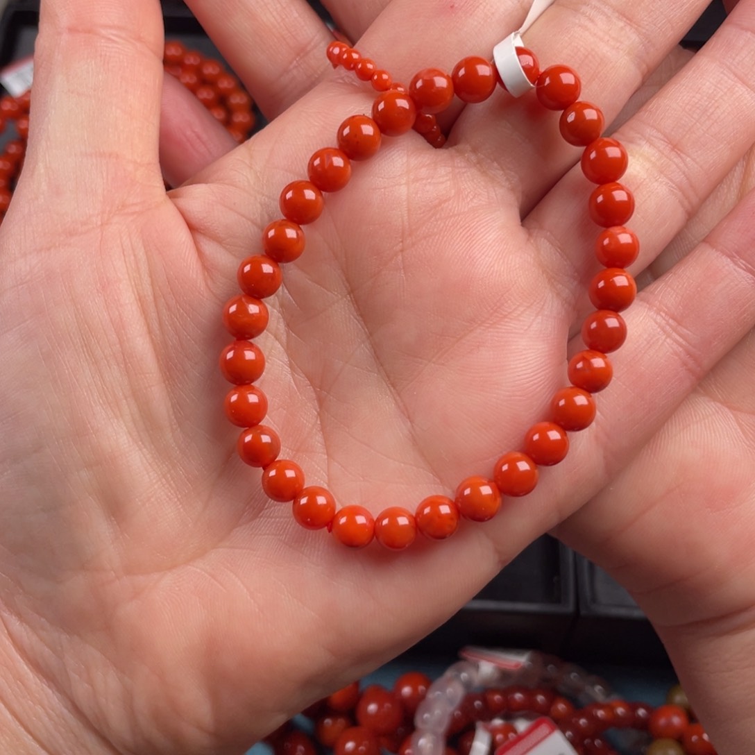 南红玛瑙手链未镶嵌—**?妞6