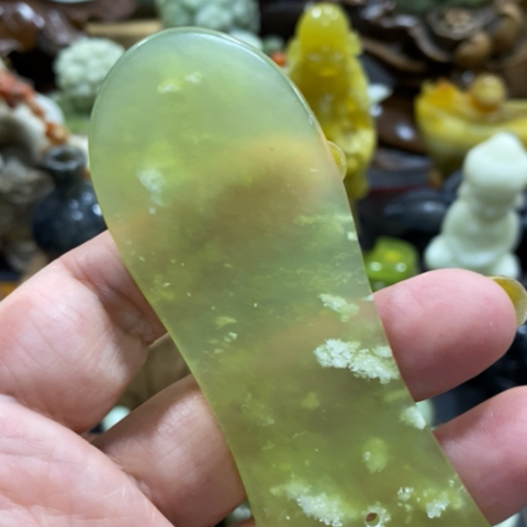 佛***照蛇纹石玉未镶嵌手把或挂件