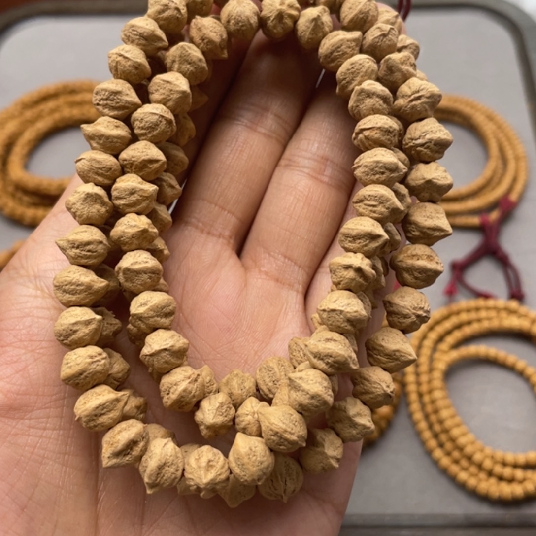 辉***哥柏香籽/百香籽手串