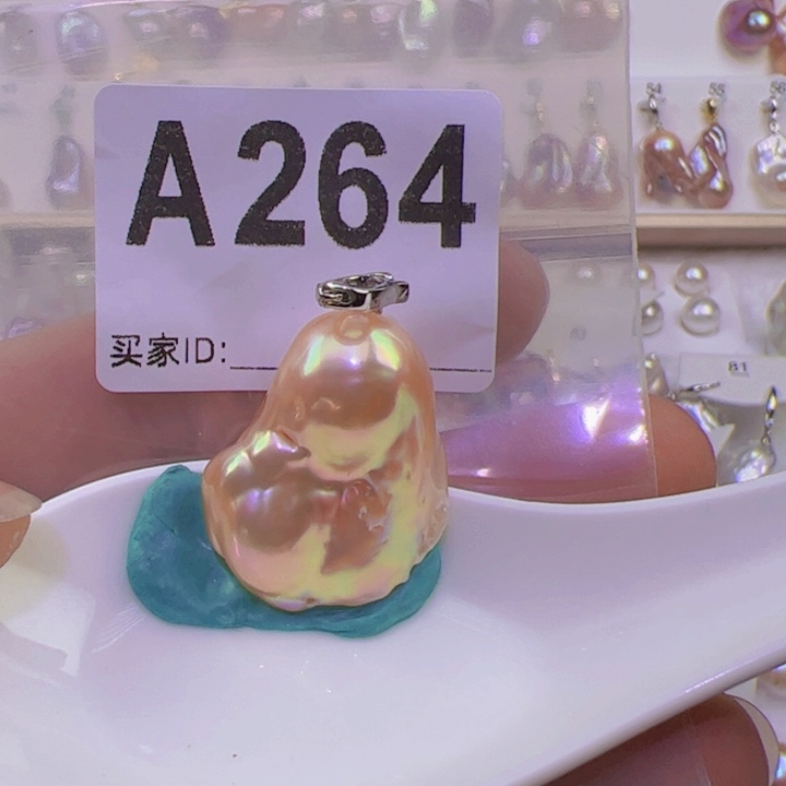 淡水珍珠颈饰合金