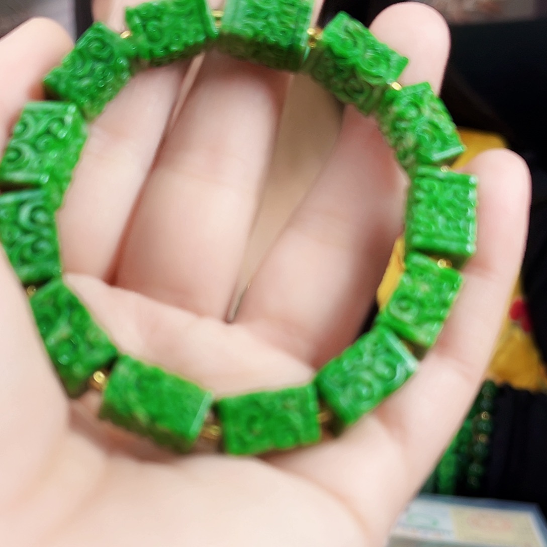 翡翠颈饰未镶嵌手链多样性发货