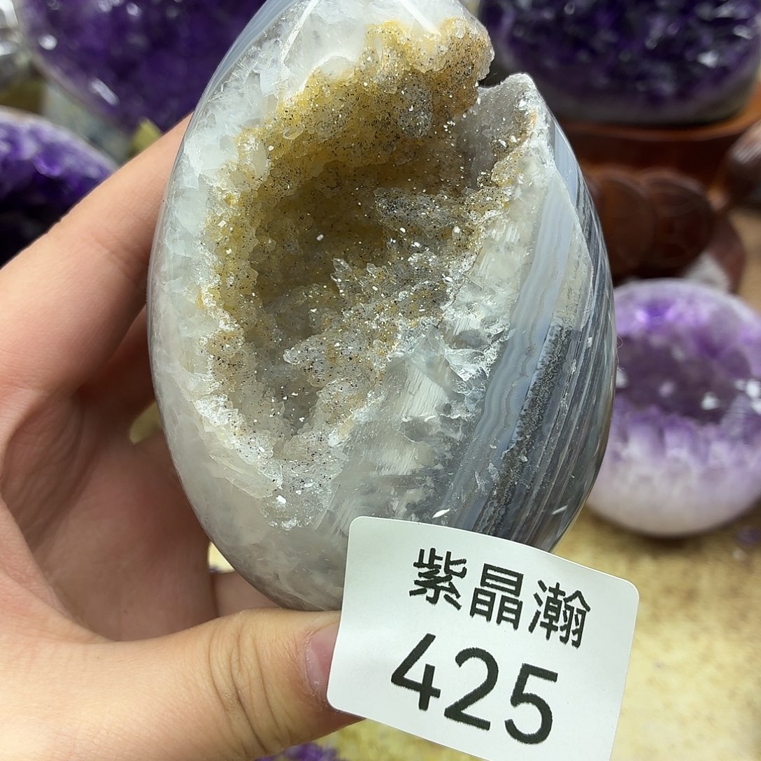 未镶嵌水晶大型摆件（非配饰）