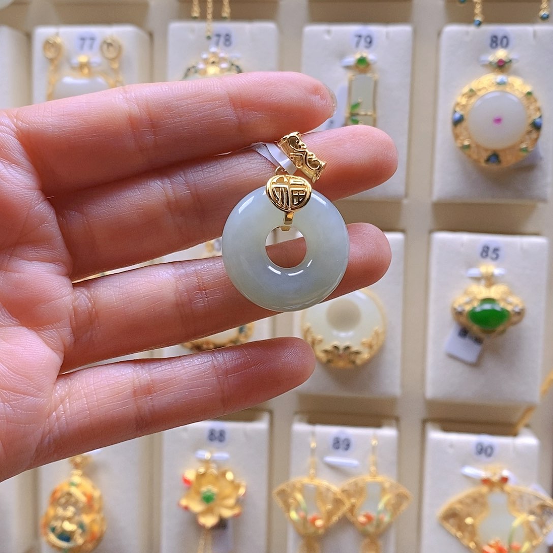 和田玉颈饰银S925镶嵌