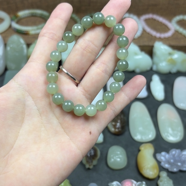 和田玉手串未镶嵌且末料手串卡8