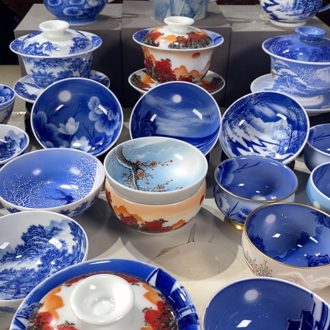 皙***～青花山水主人杯杯