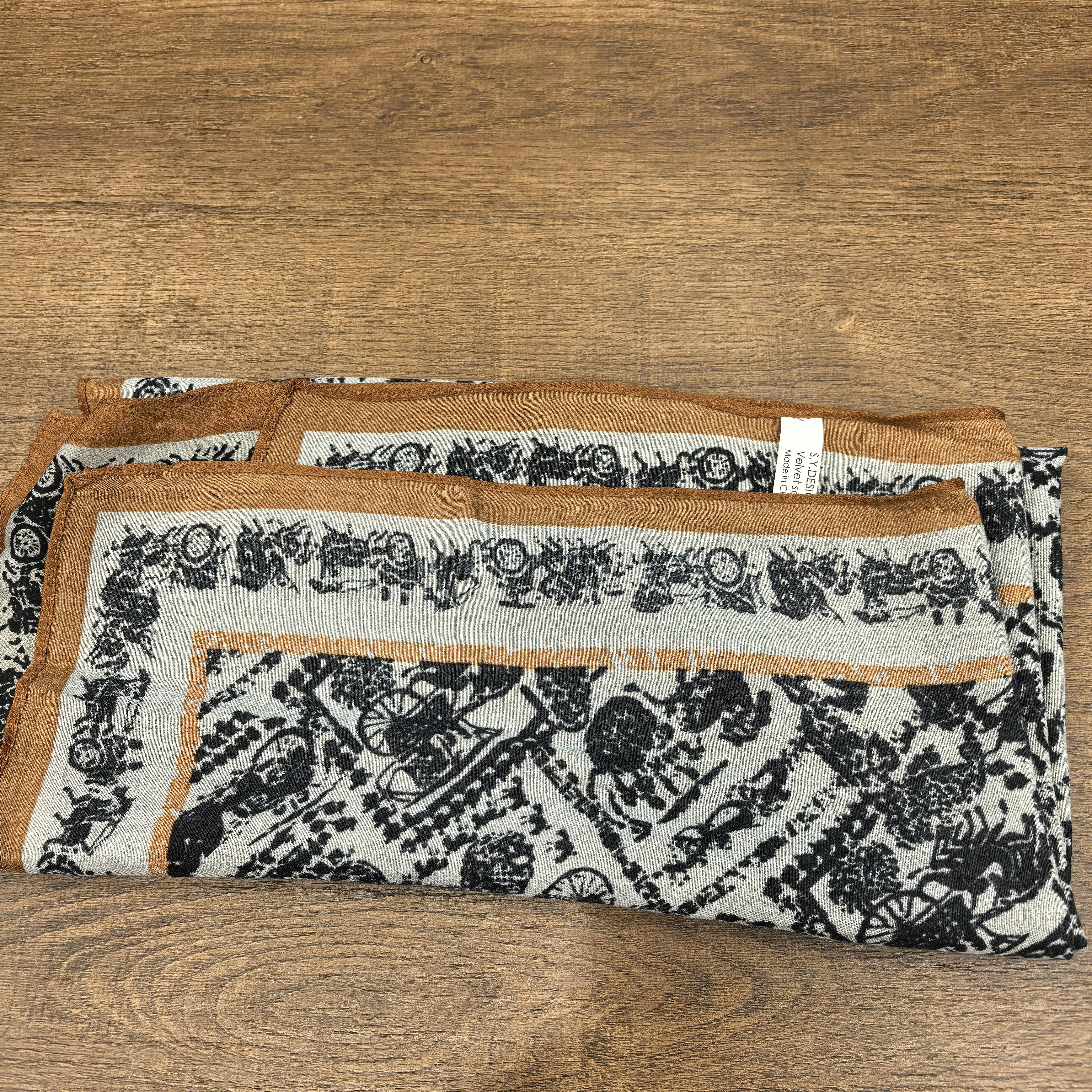 复古风常规款百搭丝巾