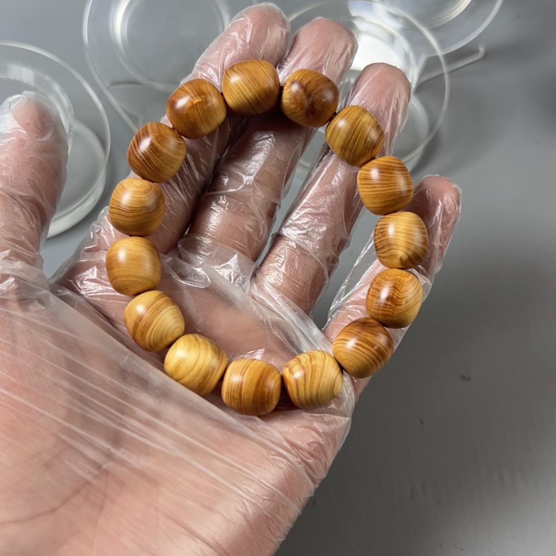 柏木森****常太行陈化老型手串