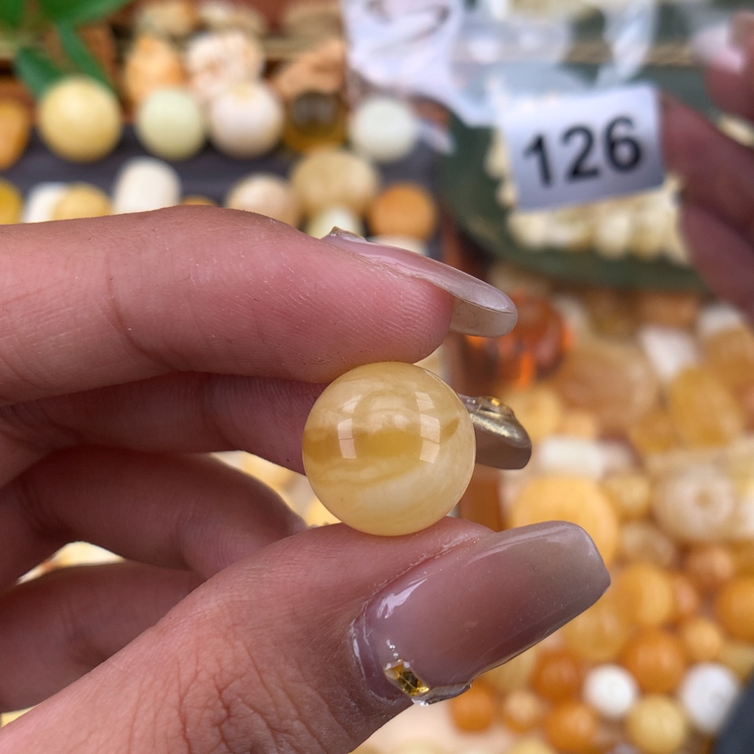琥珀珠宝奇石未镶嵌13.6