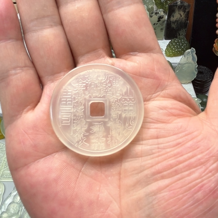 蛇纹石玉颈饰未镶嵌明**丈